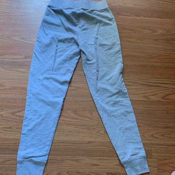 Joggers - Picture 2 of 3